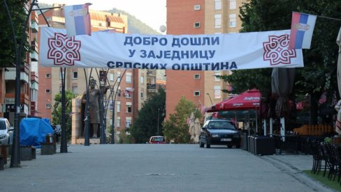 НЕ ЗНАМО ШТА НАМ ДОНОСИ СУТРА: Мештанима Зубиног Потока понестаје намирница и лекова, али и слободе кретања НЕ ЗНАМО ШТА НАМ ДОНОСИ СУТРА: Мештанима Зубиног Потока понестаје намирница и лекова, али и слободе кретања