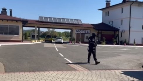 У СРПСКОЈ, ПОСЛЕ ТЕРОРИЗМА У МОСКВИ, БЕЗБЕДНОСТ НА ВИШЕМ НИВОУ: Појачано присуство полиције У СРПСКОЈ, ПОСЛЕ ТЕРОРИЗМА У МОСКВИ, БЕЗБЕДНОСТ НА ВИШЕМ НИВОУ: Појачано присуство полиције