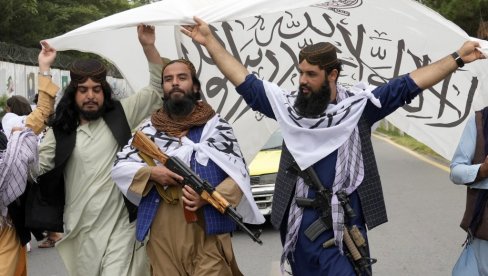 PAKISTAN I AVGANISTAN POSTIGLI PRIVREMENO PRIMIRJE! Islamabad otkrio kolikko će trajati PAKISTAN I AVGANISTAN POSTIGLI PRIVREMENO PRIMIRJE! Islamabad otkrio kolikko će trajati