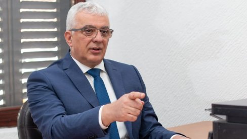 SPAJIĆ VERUJE DPS-u: Mandić odgovorio na sramne izjave Milojka Spajića SPAJIĆ VERUJE DPS-u: Mandić odgovorio na sramne izjave Milojka Spajića
