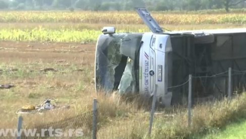 ДЕТАЉИ НЕСРЕЋЕ КОД ЛЕСКОВЦА: Једна жена погинула, ево у каквом су стању повређени