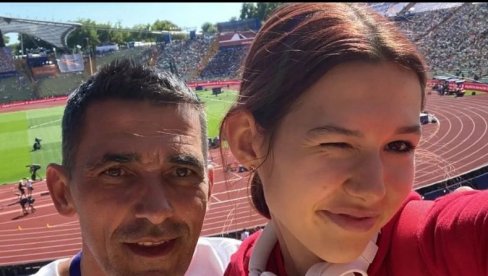 VOLI TE ĆALAC! Ovako je Dragutin reagovao na uspeh Angeline Topić (FOTO)