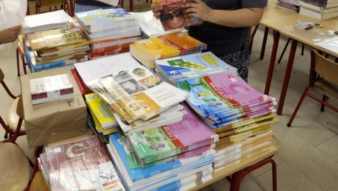 NACIONALNE LEKCIJE OD  SLEDEĆE ŠKOLSKE GODINE: Nacrt izmena i dopuna Zakona o udžbenicima na javnoj raspravi