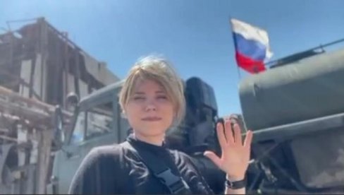 ОДГОВОР ЗА ДАРИЈУ ДУГИН САМО СПОМЕНИМ ЛЕП ПОПУТ ЊЕ Славни писац подсетио на погибију ћерке великог руског филозофа ОДГОВОР ЗА ДАРИЈУ ДУГИН САМО СПОМЕНИМ ЛЕП ПОПУТ ЊЕ Славни писац подсетио на погибију ћерке великог руског филозофа