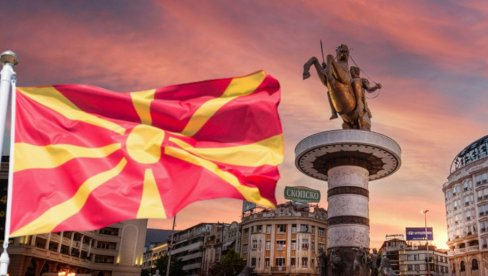 POČELI LOKALNI IZBORI U SEVERNOJ MAKEDONIJI: Pravo glasa ima 1.832.415 građana registrovanih u biračkom spisku