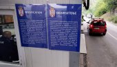 СРБИ НЕ ПРИСТАЈУ НА КУРТИЈЕВЕ ЗАХТЕВЕ: У Северној Митровици прелепљене РКС регистарске таблице (ФОТО)