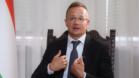 СИЈАРТО ПОСЛЕ РАЗГОВОРА СА РУБИОМ: Трамп не одустаје од мира у Украјини