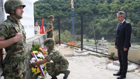 СЕЋАЊЕ НА ХРАБРОСТ И ЖРТВЕ ПРЕДАКА: Врањска Бања слави 78. годишњицу слободе