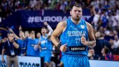 LUKA DONČIĆ I DRUŽINA NAPADAJU AUSTRALIJANCE: Slovenci igraju vrhunsku košarku!