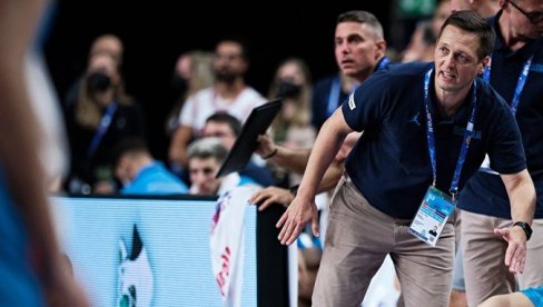 HAOS NA EVROBASKETU! Selektor Slovenije jurio sudije da ih bije (VIDEO)