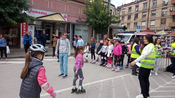 БЕЗБЕДНОСТ НАЈМЛАЂИХ ЈЕ ПРИОРИТЕТ: Обележена Европска недеља мобилности