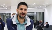 ALEKSANDAR MITROVIĆ RAZNEŽIO SVE(T): Ova scena iz kuće srpskog golgetera je oduševila mnoge (VIDEO)