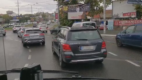OVE ULICE SU ZATVORENE: Stanje u saobraćaju u prestonici poslednjeg radnog dana ove nedelje OVE ULICE SU ZATVORENE: Stanje u saobraćaju u prestonici poslednjeg radnog dana ove nedelje