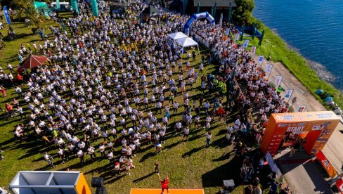 ŽENE TRČE OKO SAVSKOG JEZERA: Tradicionalna maratonska trka na Adi Ciganliji 5. oktobra ŽENE TRČE OKO SAVSKOG JEZERA: Tradicionalna maratonska trka na Adi Ciganliji 5. oktobra