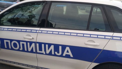 DOJAVA O BOMBI U BEOGRADSKOJ ŠKOLI: Objekat ispražnjen - policijske ekipe na terenu