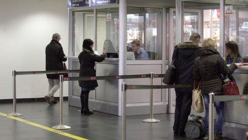 УКИДАЈУ СЕ ВИЗЕ ЗА ПУТНИКЕ ИЗ ВЕНЕЦУЕЛЕ: Неколико промена у визном режиму Србије УКИДАЈУ СЕ ВИЗЕ ЗА ПУТНИКЕ ИЗ ВЕНЕЦУЕЛЕ: Неколико промена у визном режиму Србије