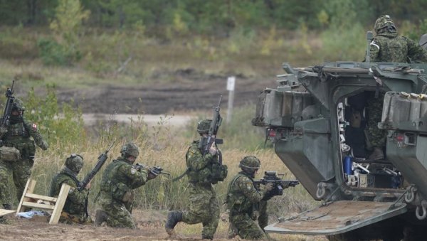 АМЕРИЧКИ МЕДИЈИ: Естонија новцем ЕУ купује нову војну опрему, а своју стару шаље у Украјину