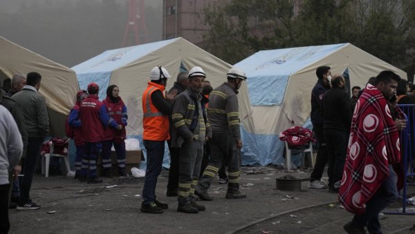 РАСТЕ ЦРНИ БИЛАНС У ТУРСКОЈ: Огласио се Ердоган - погинуо 41 рудар