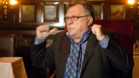 DODIK TUGUJE ZA HALIDOM BEŠLIĆEM: Otišao je dobar čovek, umetnik iz naroda, koji je pesmom spajao ljude DODIK TUGUJE ZA HALIDOM BEŠLIĆEM: Otišao je dobar čovek, umetnik iz naroda, koji je pesmom spajao ljude