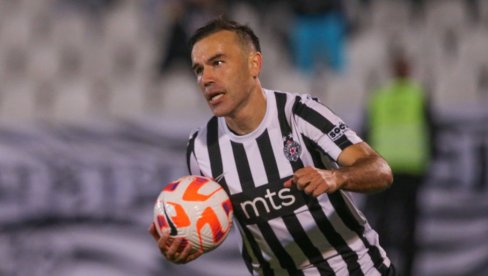POSEBNA NOĆ ZA BIBRASA NATHA! Partizan protiv Vojvodine slavi rođendan, Izraelac upisuje jubilej