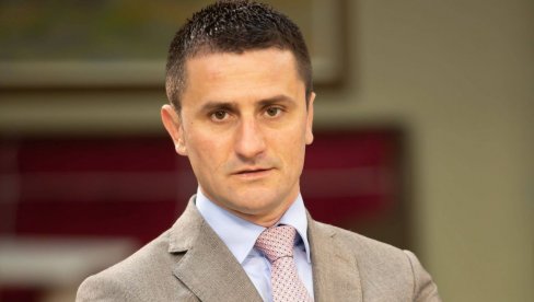 MINISTRI ZOGOVIĆ I VUKIĆEVIĆ PODNOSE OSTAVKU: Napustili sednicu, Spajić odbio da Vlada prosledi incijativu DNP skupštini