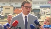 VUČIĆ PORUČIO ZORANI: Niste venčani za fotelje