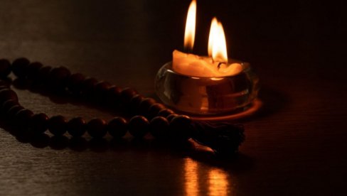 БАСИСТА ЧУВЕНЕ ГРУПЕ PREMINUO У 63. ГОДИНИ: Тужне вести потврдио је музичарев брат