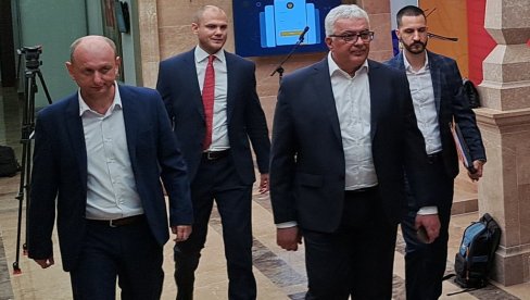 МИЛАН КНЕЖЕВИЋ: Моје пријатељске односе са Мандићем ипак ништа не може да угрози