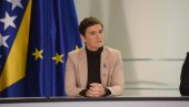 NAS PRITISKAJU DA IDEMO NA NEKE DRUGE SPORAZUME Brnabić: Pitala sam ih Kako ćete (VIDEO)