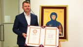 ИГОРУ МИРОВИЋУ ДЕСПОТИЦА АНГЕЛИНА: Добио награду за књигу песама Светло у светионику ИГОРУ МИРОВИЋУ ДЕСПОТИЦА АНГЕЛИНА: Добио награду за књигу песама Светло у светионику