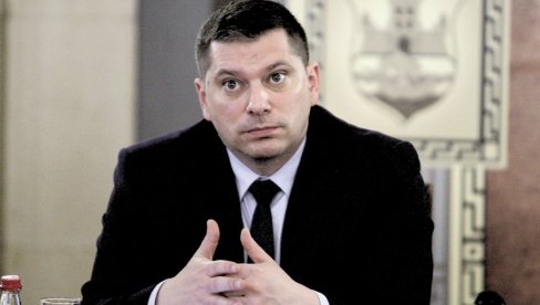 ОСТАЈЕМО ИЗА СТАВА ГРАДОНАЧЕЛНИКА: Никодијевић Поступајући по пријави ДРИ угрозили бисмо читав систем предшколског образовања у Београду ОСТАЈЕМО ИЗА СТАВА ГРАДОНАЧЕЛНИКА: Никодијевић Поступајући по пријави ДРИ угрозили бисмо читав систем предшколског образовања у Београду