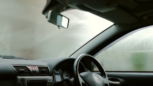 KAZNE SU ASTRONOMSKE: Ovo su stvari koje nikako ne smete da imate u automobilu