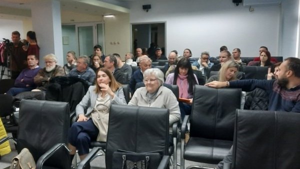 БИТИ ГЛАСНИЈИ И ОД ГЛУВОЋЕ: У Крушевцу одржана седница Националног савеза особа са инвалидитетом