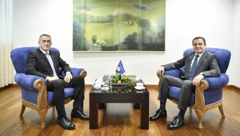 КУРТИЈЕВ МИНИСТАР ХОЋЕ ДА ОБЕСМИСЛИ ЗСО Петковић о изјавама Рашића: Он је последњи који може да коментарише КУРТИЈЕВ МИНИСТАР ХОЋЕ ДА ОБЕСМИСЛИ ЗСО Петковић о изјавама Рашића: Он је последњи који може да коментарише