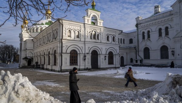 УКРАЈИНА УВЕЛА САНКЦИЈЕ ЗА 10 СВЕШТЕНИКА: Оптужбе за тајну сарадњу са Русијом