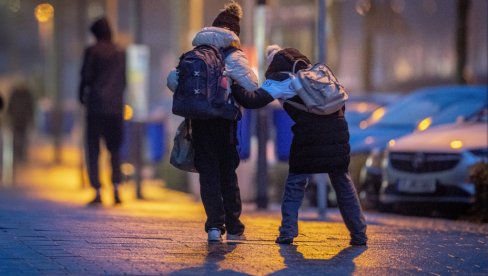 JE LI VUČIĆ I ZA OVO KRIV? Crni led pravio haos u Nemačkoj - Je li zima iznenadila Nemce?