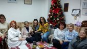 ХУМАН ГЕСТ: Уместо Новогодишњег шампањца, новац Народној кухињи у Бару ХУМАН ГЕСТ: Уместо Новогодишњег шампањца, новац Народној кухињи у Бару