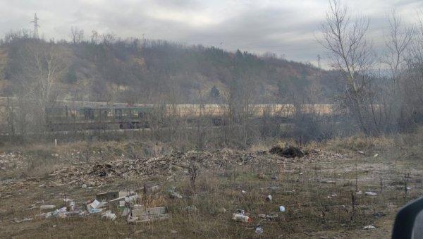 ЗА ВОЗ ДАЛЕК ДРУГИ ПРАВАЦ: После искакања композиције са амонијаком, траже се решења за транспорт