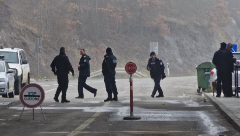 ПРИВРЕДНИЦИ СТРАДАЛИ ОД МЕРА УВЕДЕНИХ НА УВОЗ СРПСКЕ РОБЕ: Куртијеве одлуке критикују и у Приштини