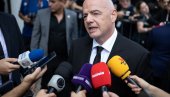 PELE JE TO ZASLUŽIO: Predsednik FIFA Infantino najavio - po jedan stadion u svakoj zemlji zvaće se po kralju fudbala!