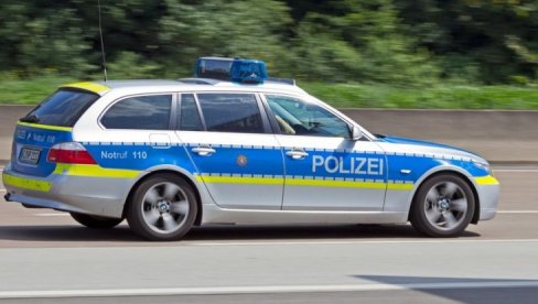 TELO BEZ GLAVE PRONAĐENO PORED AUTO -  PUTA: Traga se za ljudima iz sivog automobila, ostavljena beba