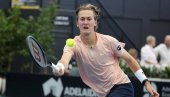 AUSTRALIJANAC JE NEDAVNO SRUŠIO MEDVEDEVA, ALI TO GA NIJE PODIGLO: Amerikanac je poslednja dva meča predao