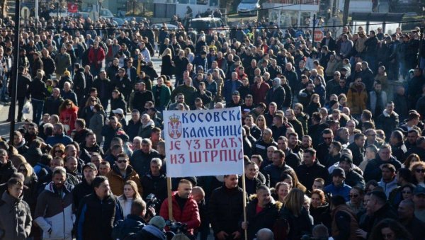 ЕВРОПО, ЗА ШТА СУ НАША ДЕЦА КРИВА?! Почело окупљање грађана на КиМ (ФОТО)