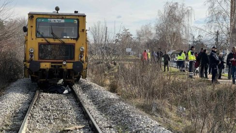 INFRASTRUKTURA ŽELEZNICE SRBIJE IZRAZILA SAUČEŠĆE PORODICI: U nesreći kod Valjeva poginula žena INFRASTRUKTURA ŽELEZNICE SRBIJE IZRAZILA SAUČEŠĆE PORODICI: U nesreći kod Valjeva poginula žena