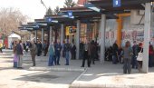 PERONI BEZ PONUĐAČA: Neizvesna rekonstrukcija oronule Autobuske stanice u Kraljevu PERONI BEZ PONUĐAČA: Neizvesna rekonstrukcija oronule Autobuske stanice u Kraljevu