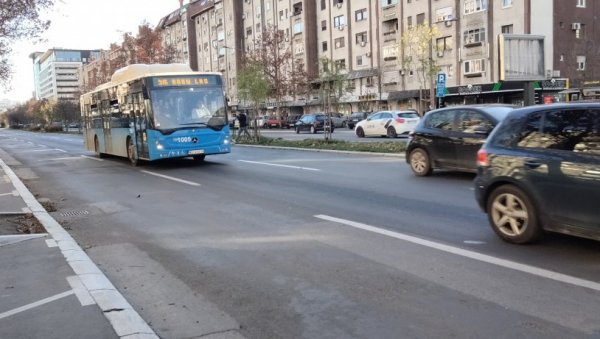 ИЗМЕНЕ САОБРАЋАЈА ЗБОГ „БОГОЈАВЉЕНСКЕ НОЋИ“: Привремена промена траса аутобуских линија у Новом Саду