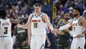 JOKIĆ DOMINIRAO, DENVER SLAVIO: Nova impresivna partija srpskog košarkaškog umetnika (VIDEO)