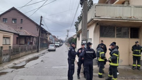 SIŠAO SA KROVA: Srećan kraj drame u Leskovcu, uspeli pregovori sa mladićem koji je pretio samuobistvom (FOTO/VIDEO)