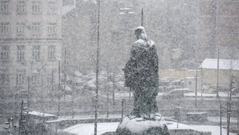 STIŽE SNEG U BEOGRAD: Ovog datuma će se sve zabeleti, hladan arktički vazduh prodire u našu zemlju