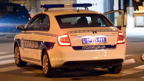 FILMSKA POTERA U NOVOM BEOGRADU: 10 policijskih vozila juri za jednim automobilom